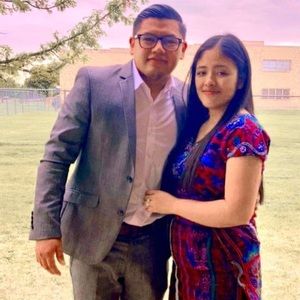 Meet your Posher, Ajquill